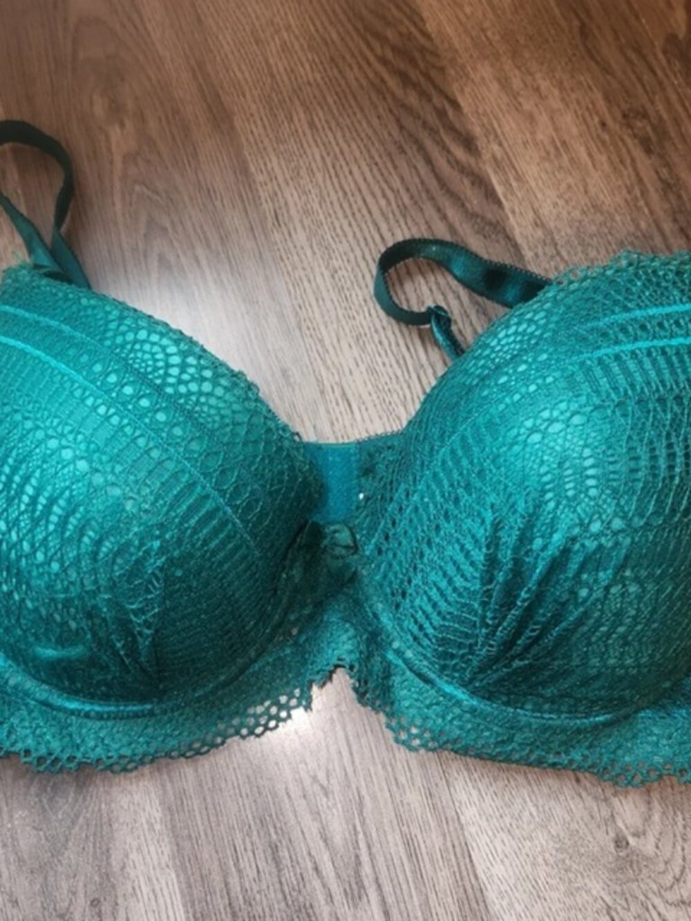 Green Jezebel Bra 38D